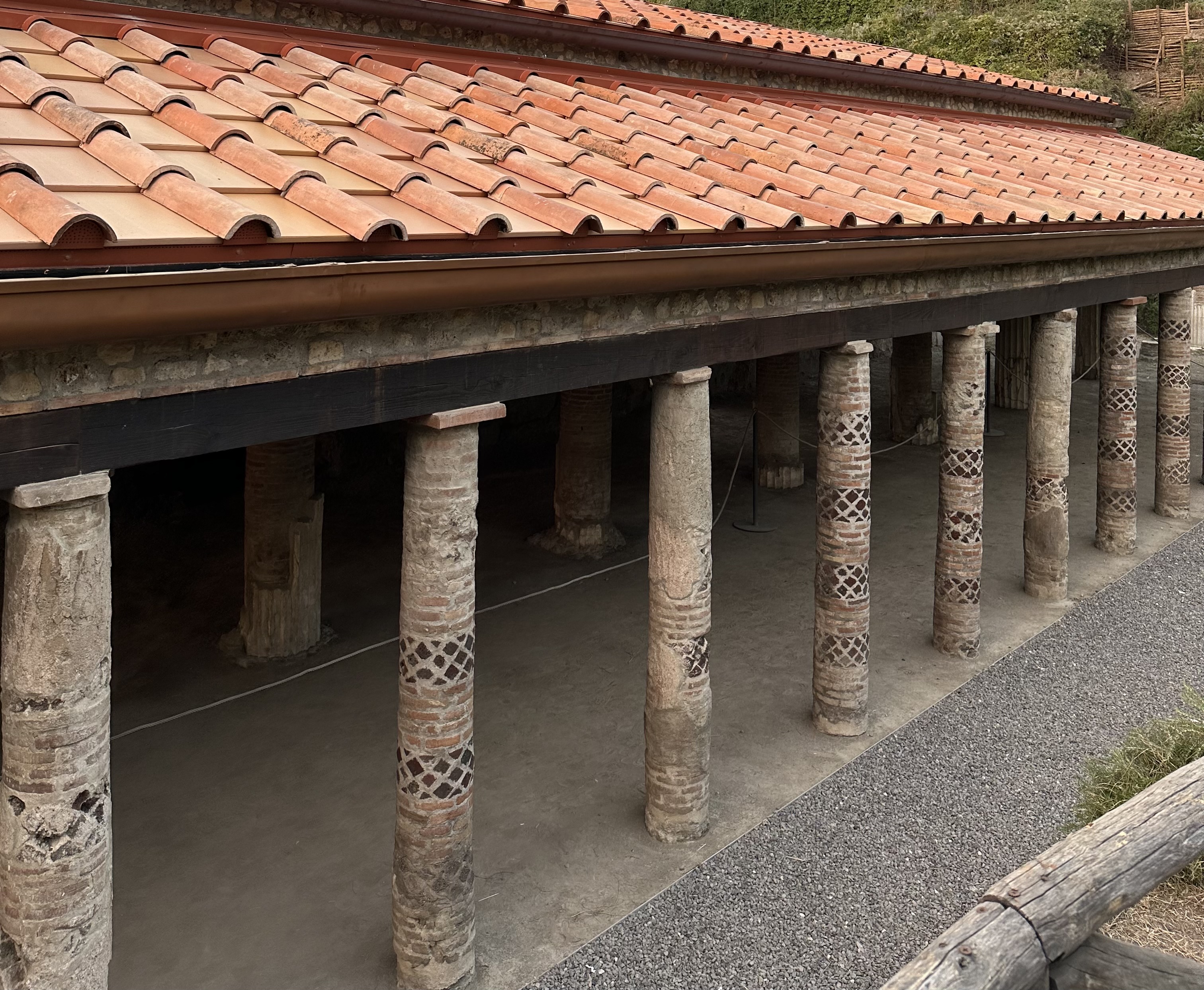 Villa dei Misteri - Copertura fotovoltaica